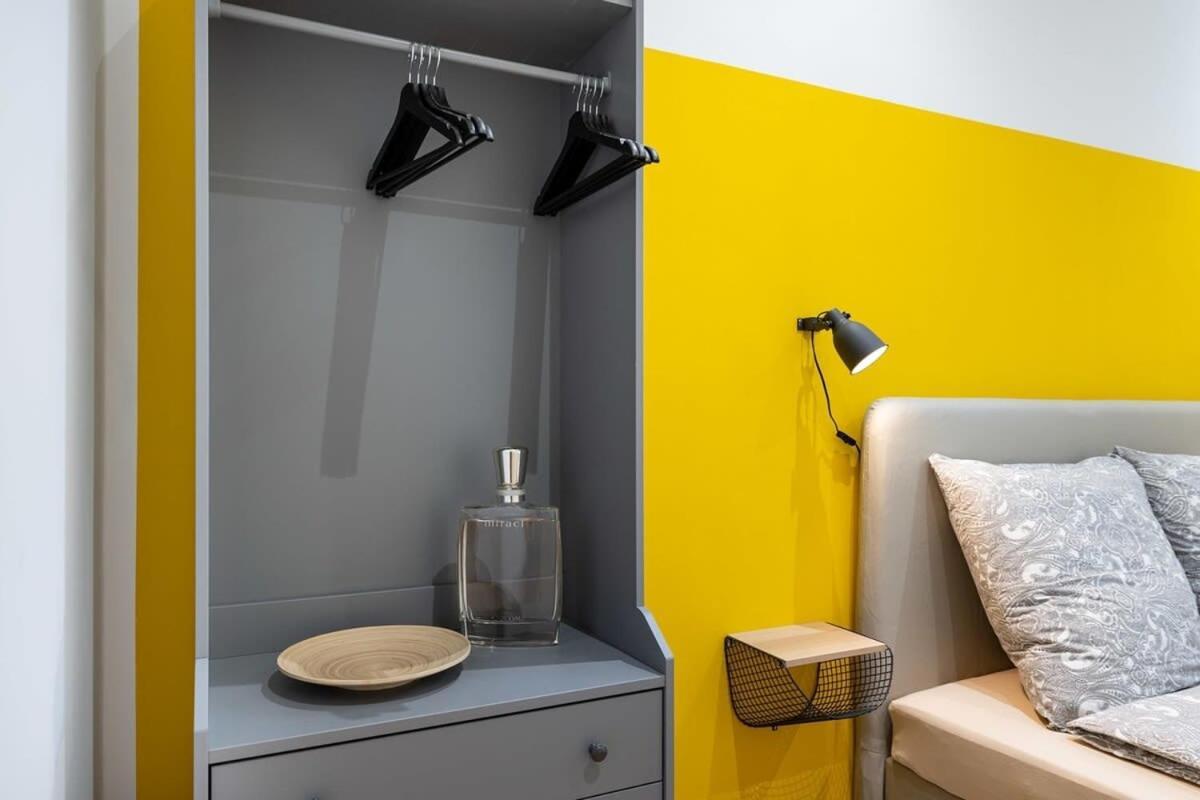 Big Central Apartment Near Rotkreuzplatz With 3 Bedroom For 12 Pax München Eksteriør bilde